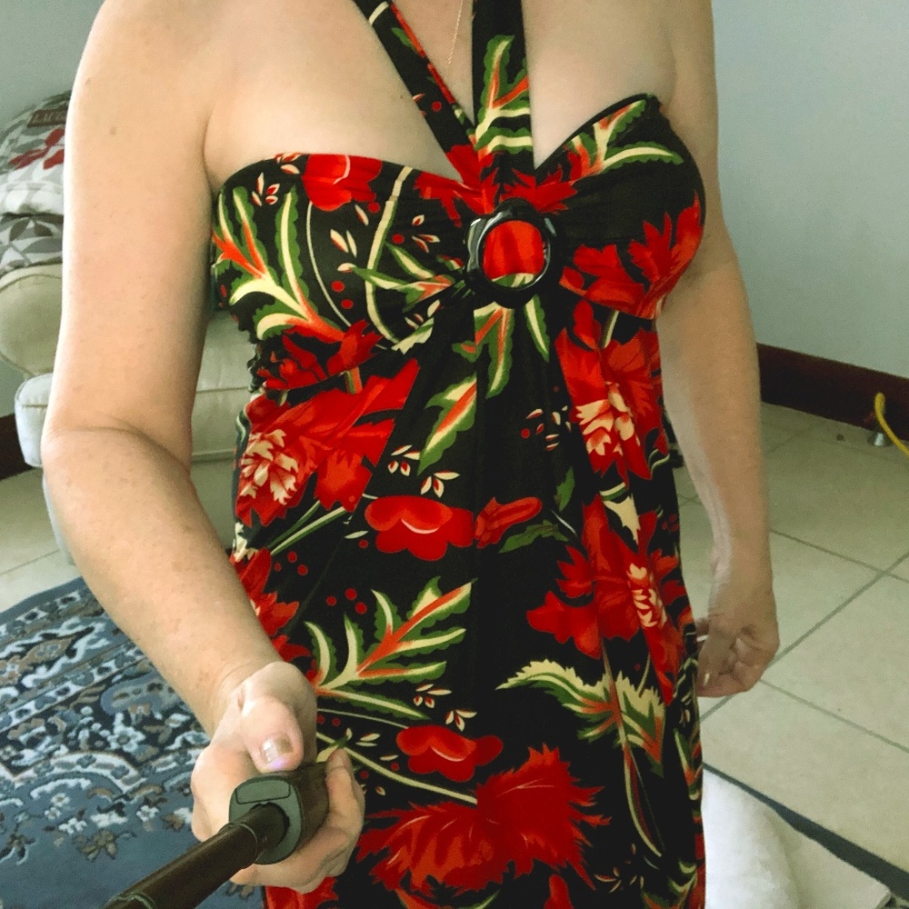 Want To FEEL Hawaii? Size M